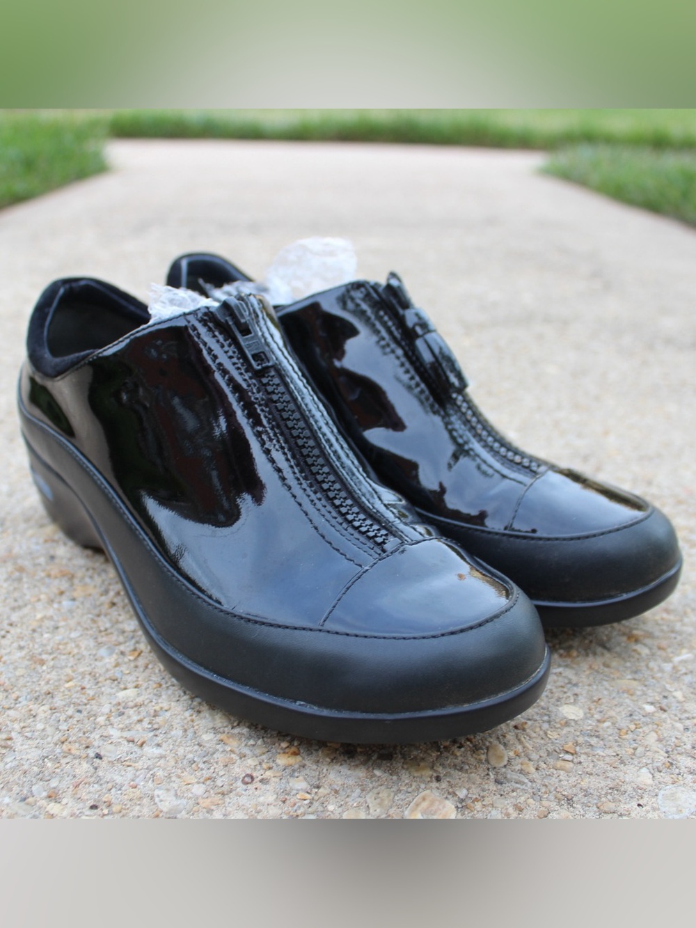 Cole Haan Black Patent Leather Air Dorie Waterproof Booties Sz 9
